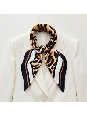✨Elegant Bandana Square Scarf Silky Satin Animal Print Leopard Fashion Accessory